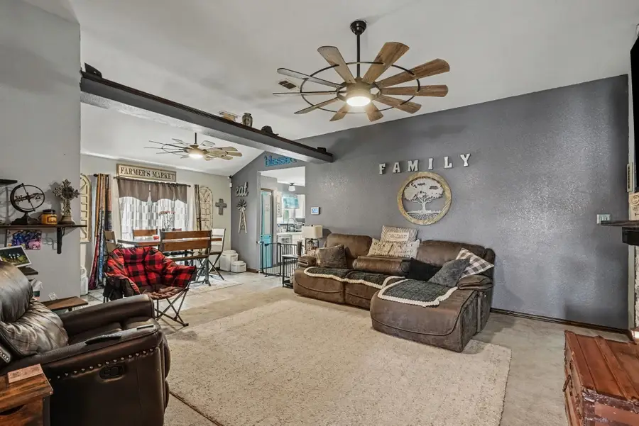 321 Pecos Drive, Weatherford, TX 76086 - #2