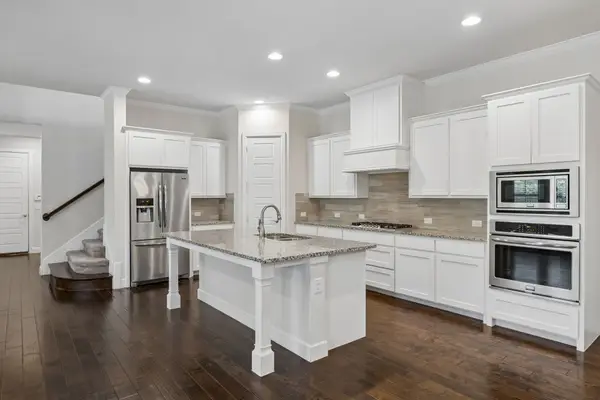 4016 Red Lynx Lane, Arlington, TX 76005