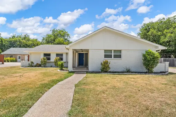229 Crockett Lane, Hewitt, TX 76643