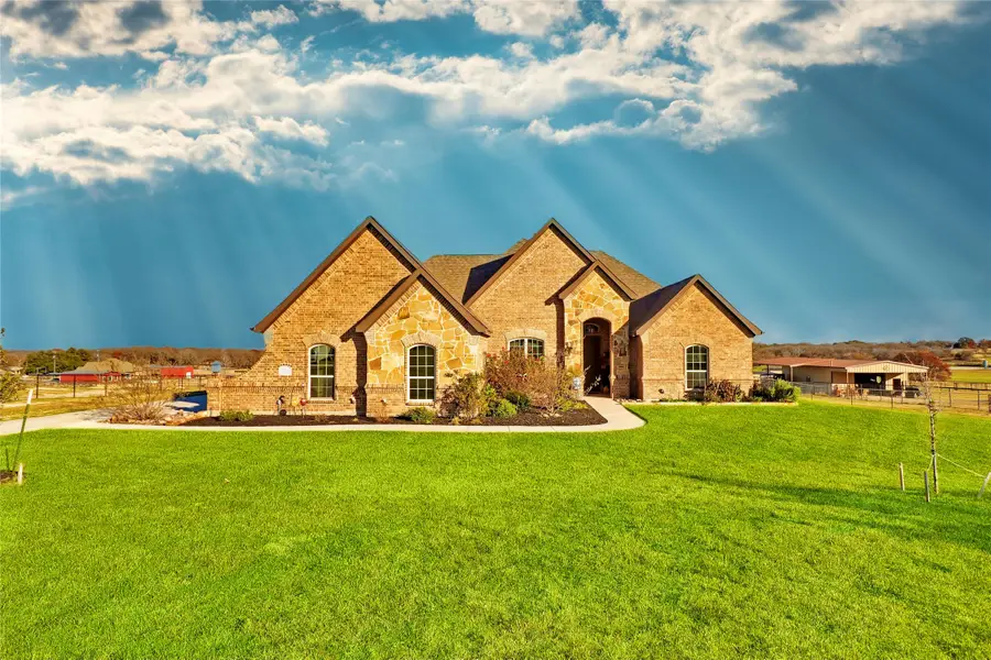 694 Jennings Lane, Azle, TX 76020 - #2