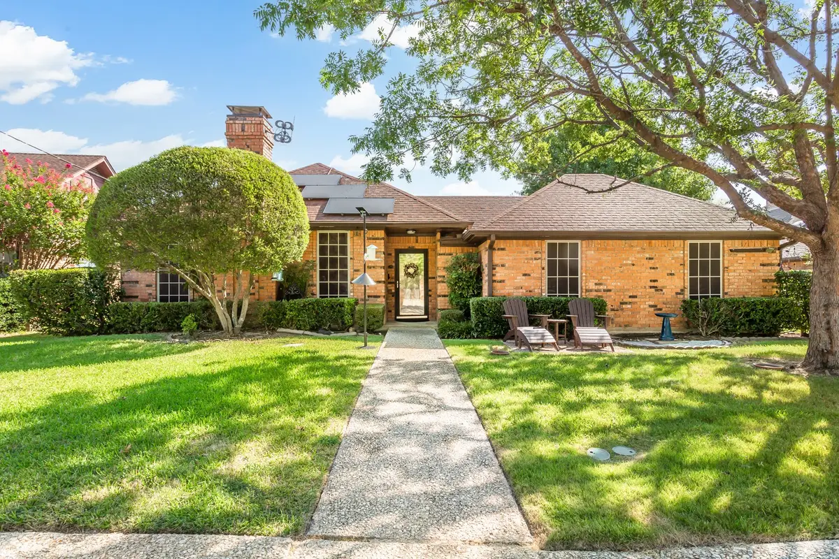 2407 Briarcliff Drive, Irving, TX 75062 - #1