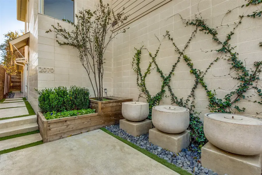 2070 Modern Place, Dallas, TX 75214 - #3