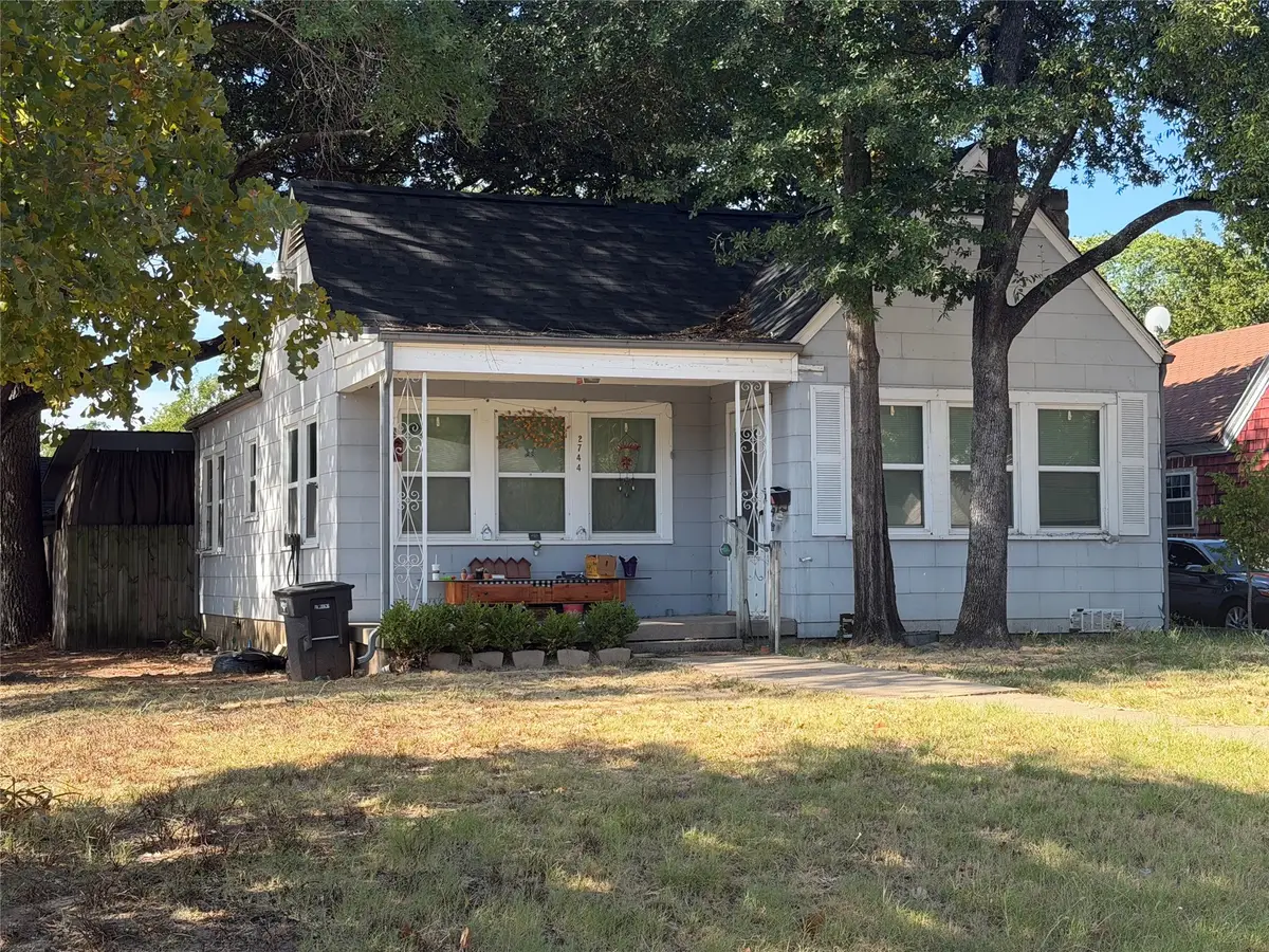 2744 Honeysuckle Avenue, Fort Worth, TX 76111 - #1