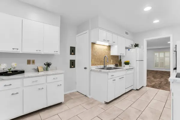 11332 Park Central Place #C, Dallas, TX 75230