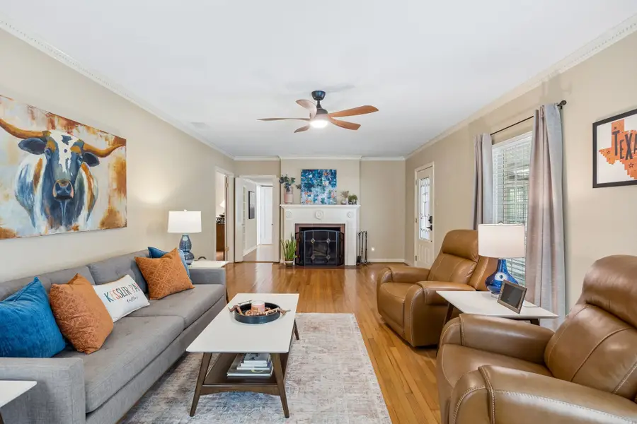1147 N Windomere Avenue, Dallas, TX 75208 - #3