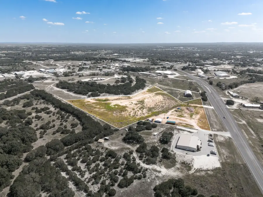 584 N Highway 183, Lampasas, TX 76550 - #2