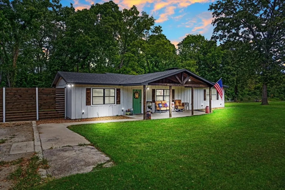 37 Oxford Drive, Gordonville, TX 76245 - #1