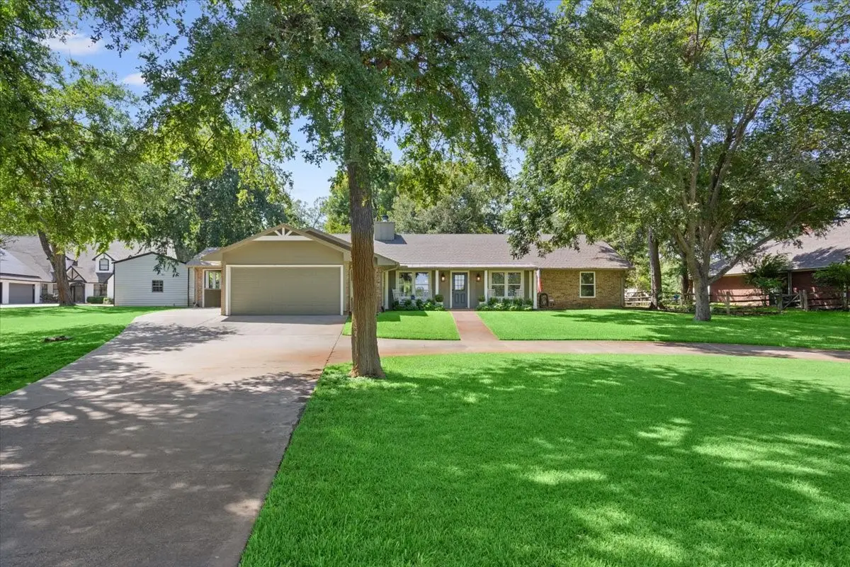 172 Brazos Point Drive, Waco, TX 76705 - #1