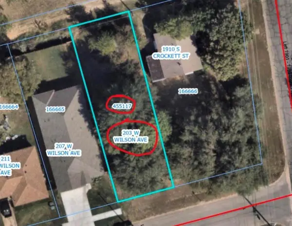 203 W Wilson Avenue, Sherman, TX 75090