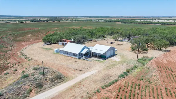 136 County Road 428, Sweetwater, TX 79556