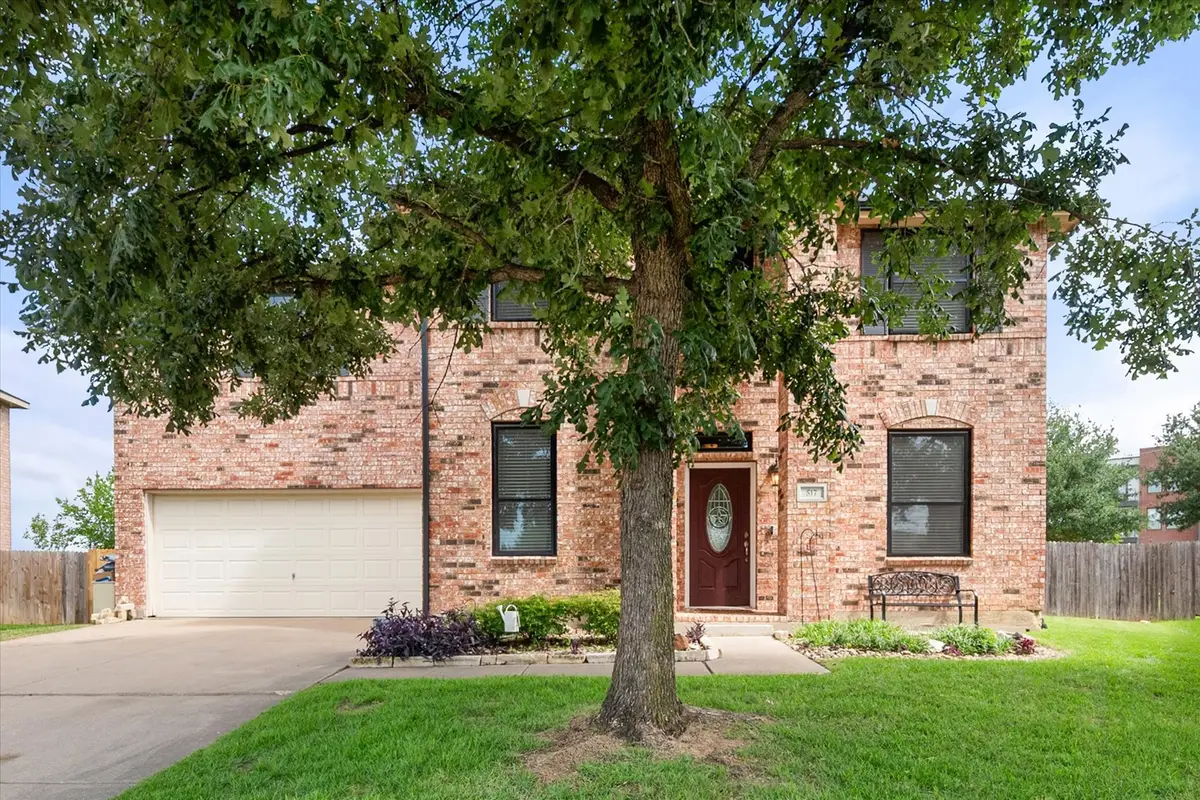 517 Zachum Drive, Arlington, TX 76002 - #1
