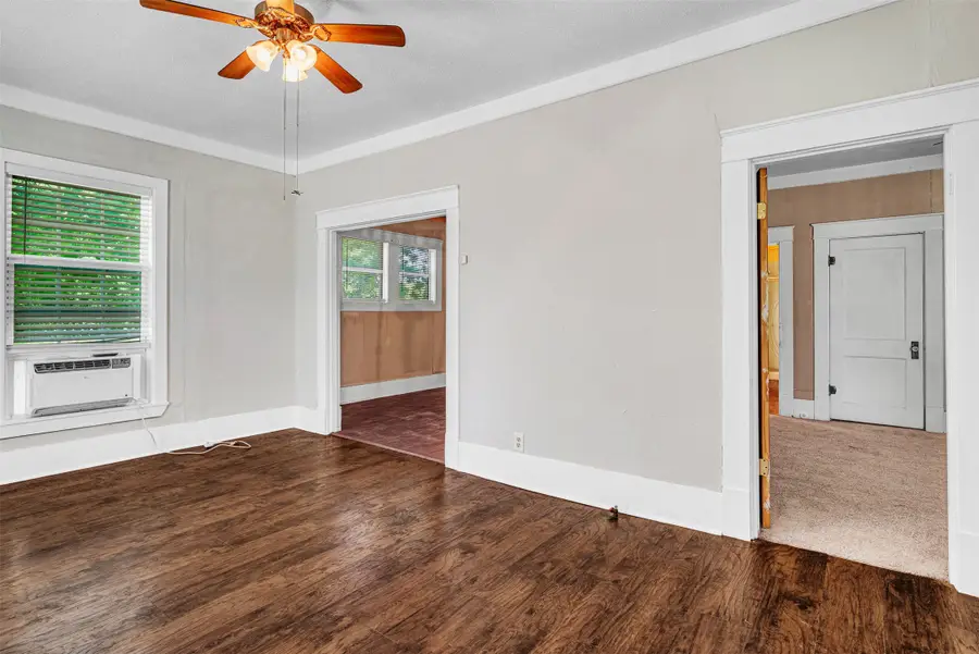 4004 Washington Street, Greenville, TX 75401 - #3