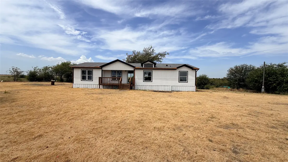 716 Coyote Trail, Rhome, TX 76078 - #1