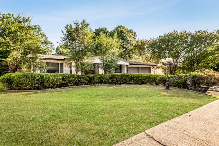 2328 Globe Avenue, Dallas, TX 75228 - #2