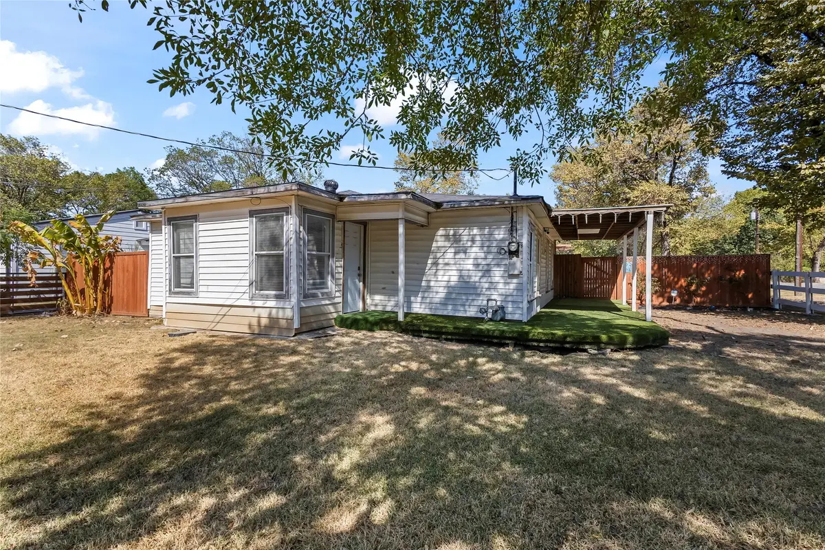 736 Angus, Dallas, TX 75217 - #1