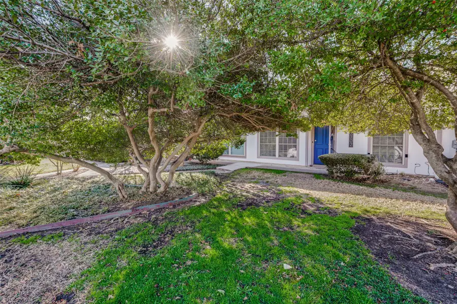 13702 Flagstone Lane, Dallas, TX 75240 - #2