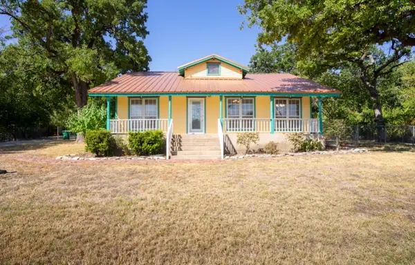 624 Alexander Road, Stephenville, TX 76401