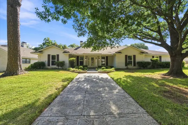 3113 Westador Drive, Arlington, TX 76015