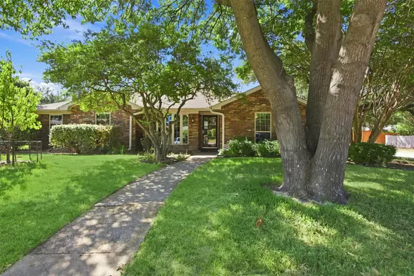 2210 Bengal Lane, Plano, TX 75023