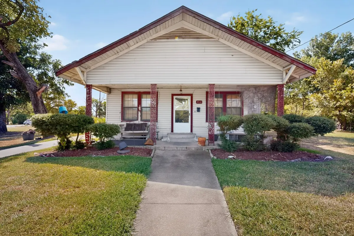 711 Mlk Boulevard, Corsicana, TX 75110 - #1