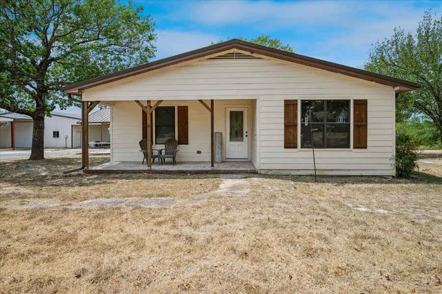 1501 Andy Thomas Road, Whitewright, TX 75491 - #2
