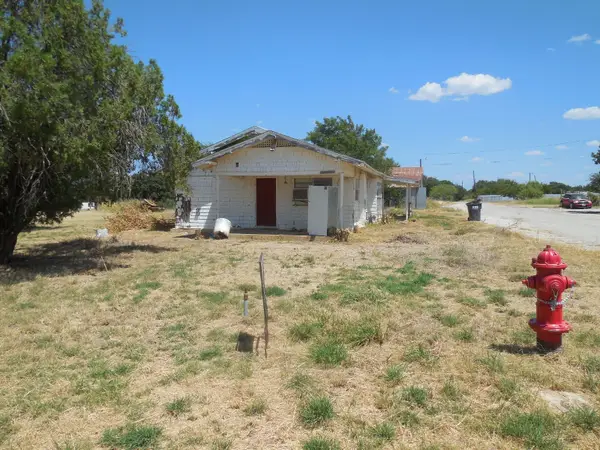 502 Travis Street, Ranger, TX 76470