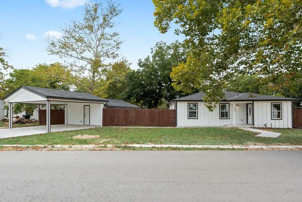 307 N 4th Street, Crandall, TX 75114 - #1