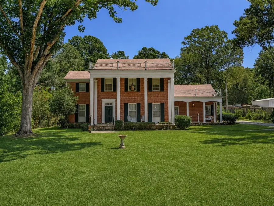 805 N Arkansas Street, Springhill, LA 71075 - #2