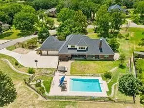 1555 Hunterglenn Drive, Aledo, TX 76008