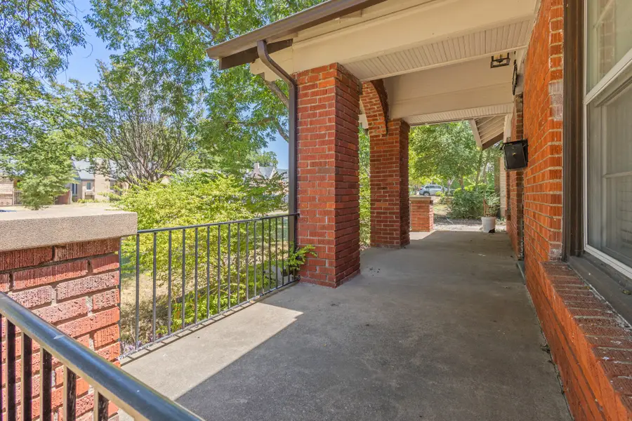 3326 Burlingdell Avenue, Dallas, TX 75211 - #2