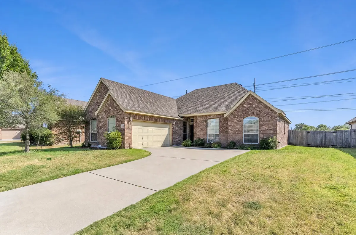 212 Goldeneye Drive, Desoto, TX 75115 - #1
