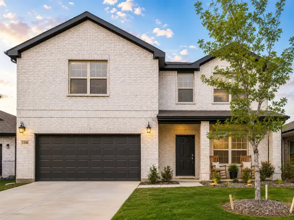 1200 Keswick Drive, Van Alstyne, TX 75495