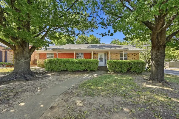 1214 Glasgow Drive, Sherman, TX 75092