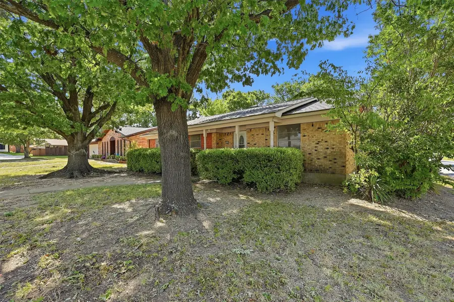 1214 Glasgow Drive, Sherman, TX 75092 - #3