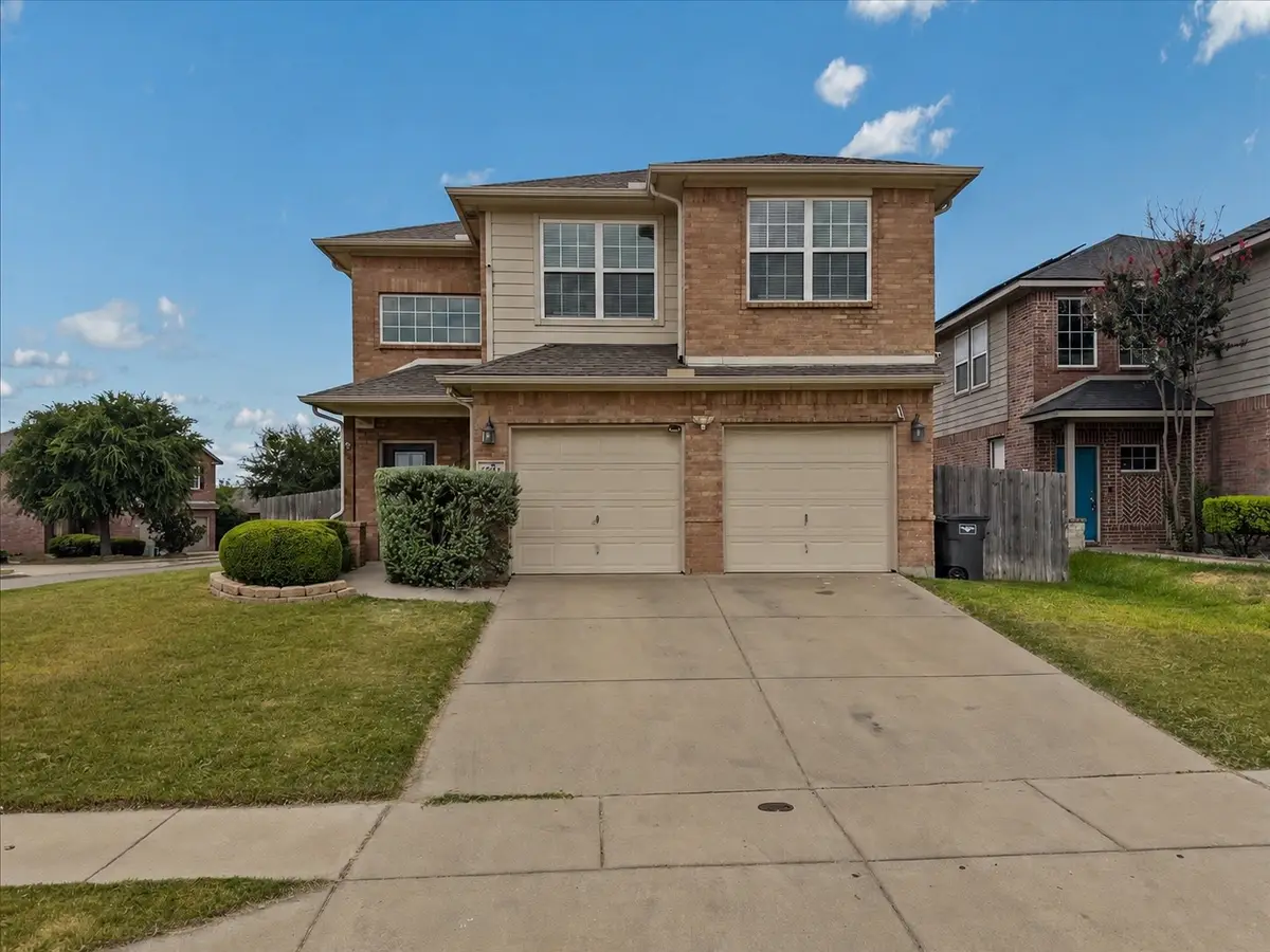 5701 Parkview Hills Lane, Fort Worth, TX 76179 - #1