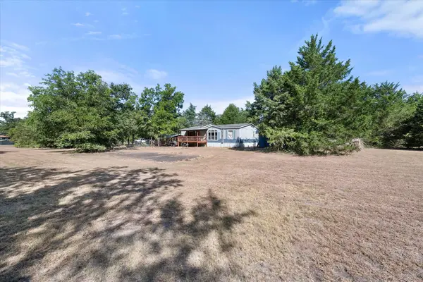 605 SE County Road 3124c, Corsicana, TX 75109