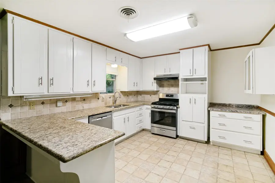 4708 Cummings Drive, North Richland Hills, TX 76180 - #3