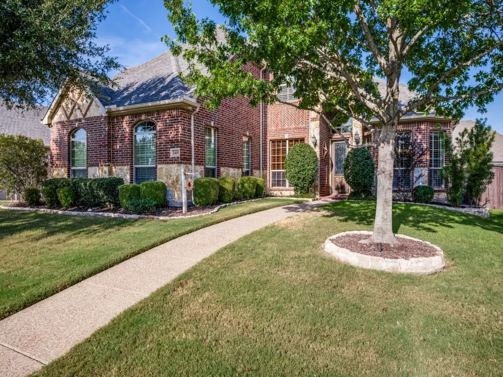 2415 Strathfield Lane, Trophy Club, TX 76262 - #1