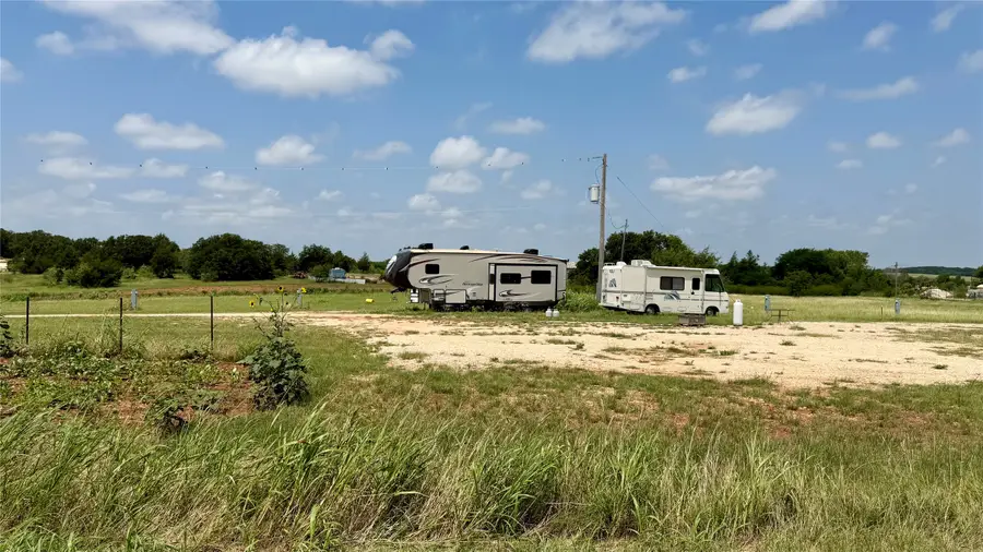 207 Hill Street, Nocona, TX 76255 - #2