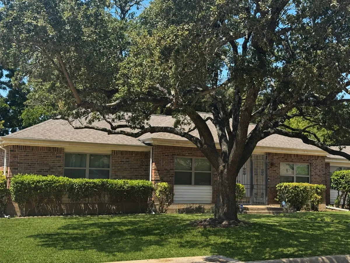 2108 Barron Lane, Fort Worth, TX 76112 - #1