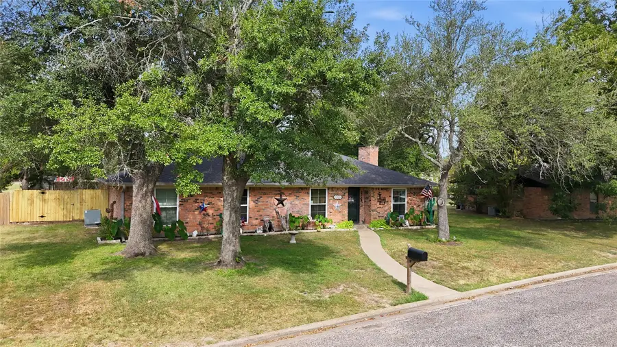 3016 Arapaho Road, Commerce, TX 75429 - #2