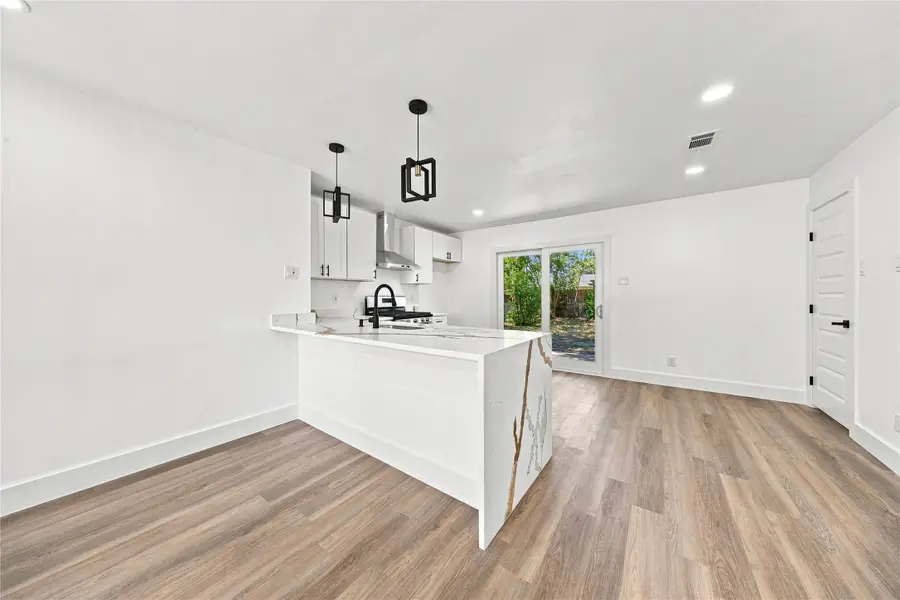1213 Fairdale Street, Irving, TX 75062 - #3