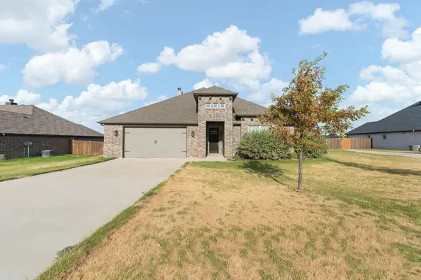 125 Treys Way, Godley, TX 76044