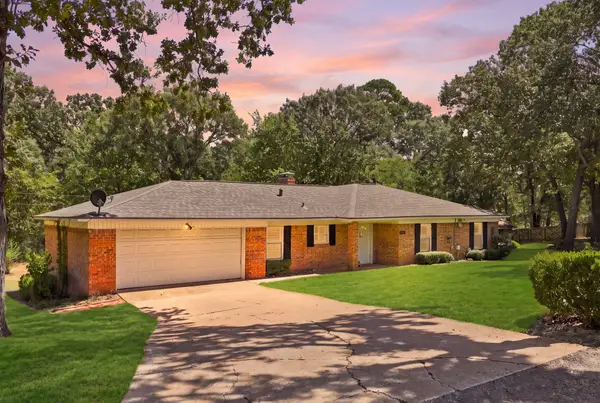 21121 County Road 1291, Flint, TX 75762