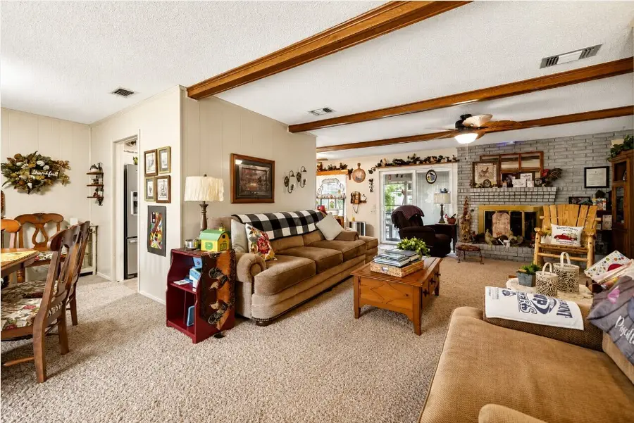 1022 Robin Road, Oak Ridge, TX 75161 - #2