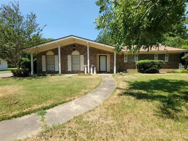 303 Merrill, New Boston, TX 75570