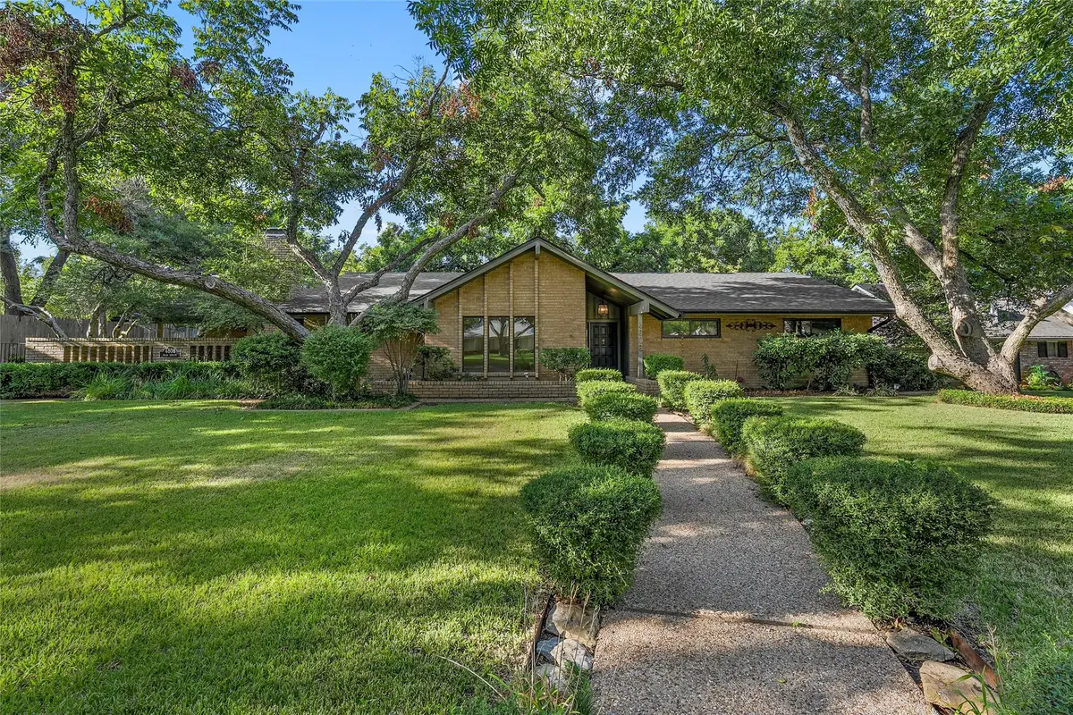 4808 Pecan Terrace, Waco, TX 76710 - #1