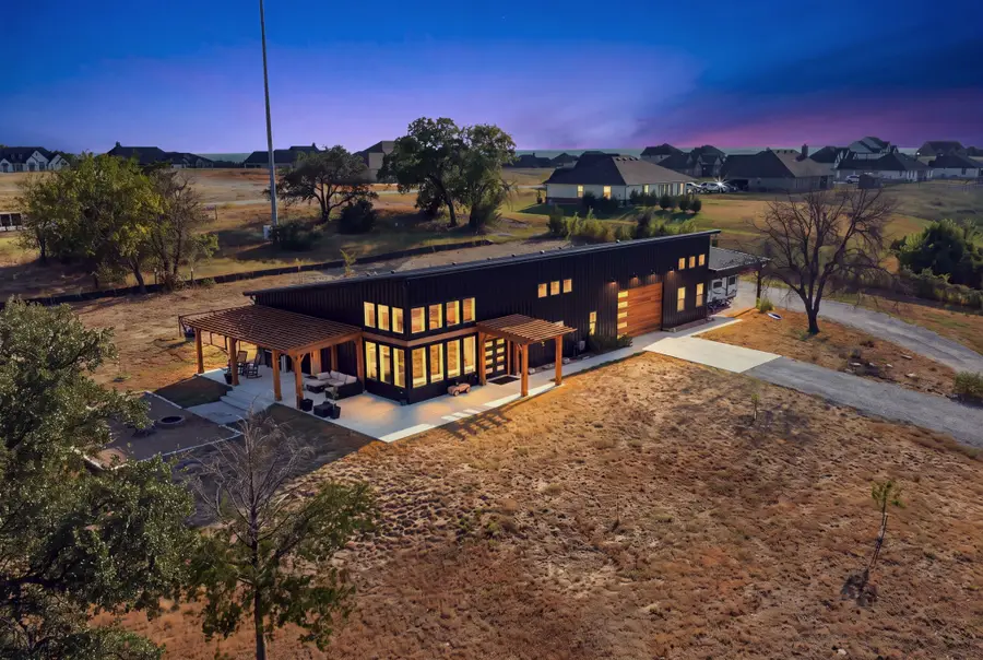 2430 N Cardinal Road, Reno, TX 76020 - #2