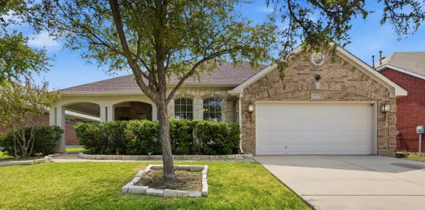 10232 Ash Creek Lane, Fort Worth, TX 76177