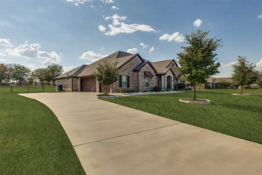 110 High Ridge Court, Decatur, TX 76234 - #2